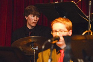 Esperanza High School Jazz Band members Travis Hunter, left, and Cameron Newton perform during a concert at the Steamers Jazz Club in Fullerton. © VICTOR M. POSADAS, ORANGE COUNTY REGISTER