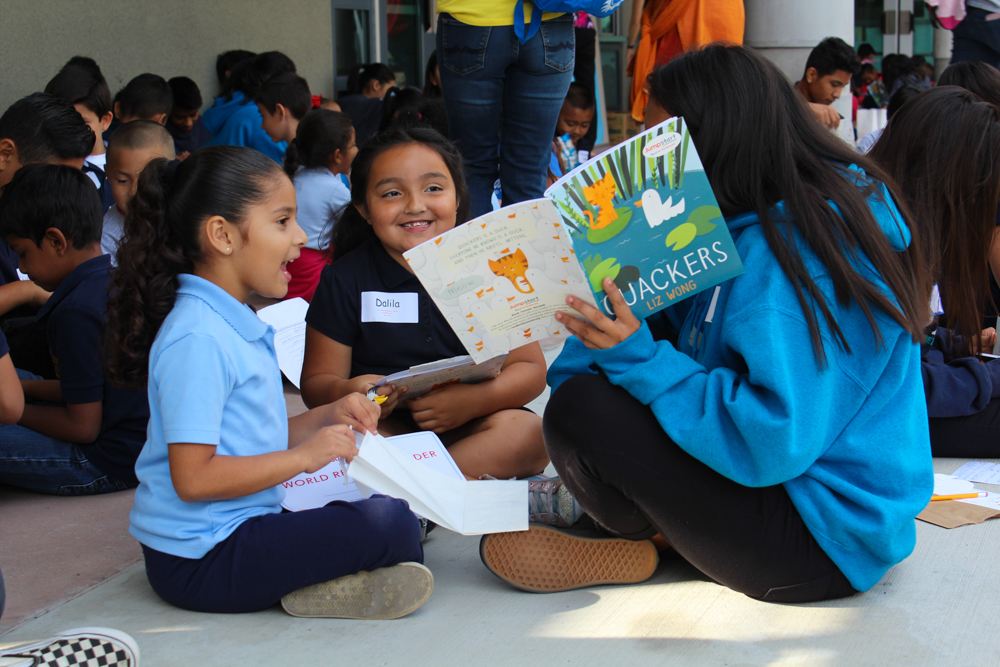 Valadez Middle School Academy participates in Read for the Record.