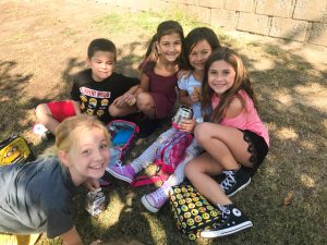 Woodsboro Elementary School's lunch on the lawn.