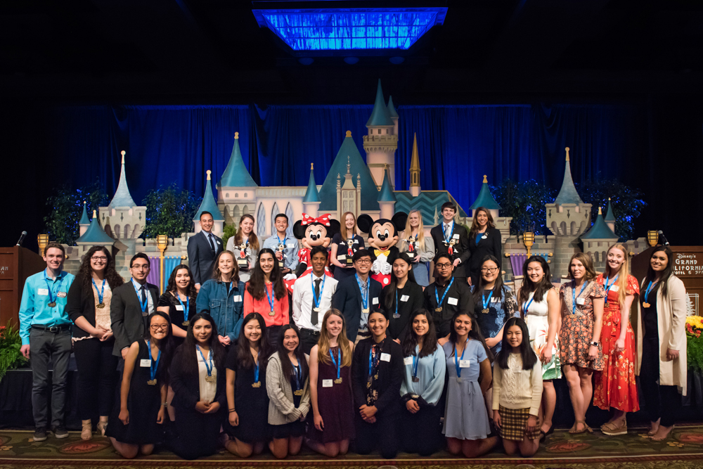 Disneyland Resort Dreamers & Doers Shining Stars for the 2017-18 school year. Yorba Linda High School recipient, Gabriella Moussa, is pictured in the second row, second from the left.