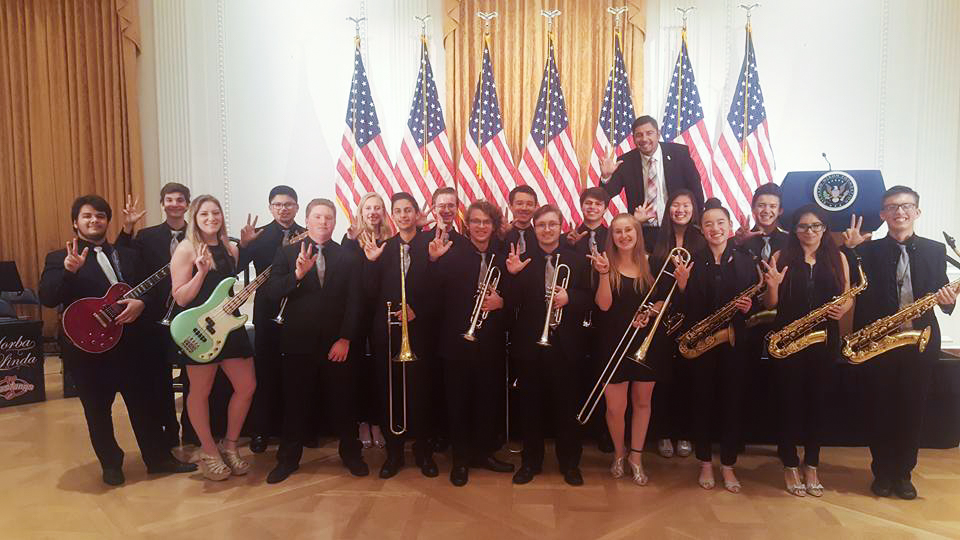 YLHS jazz band performing at Nixon Library.