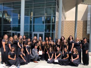 EDHS choral music students.