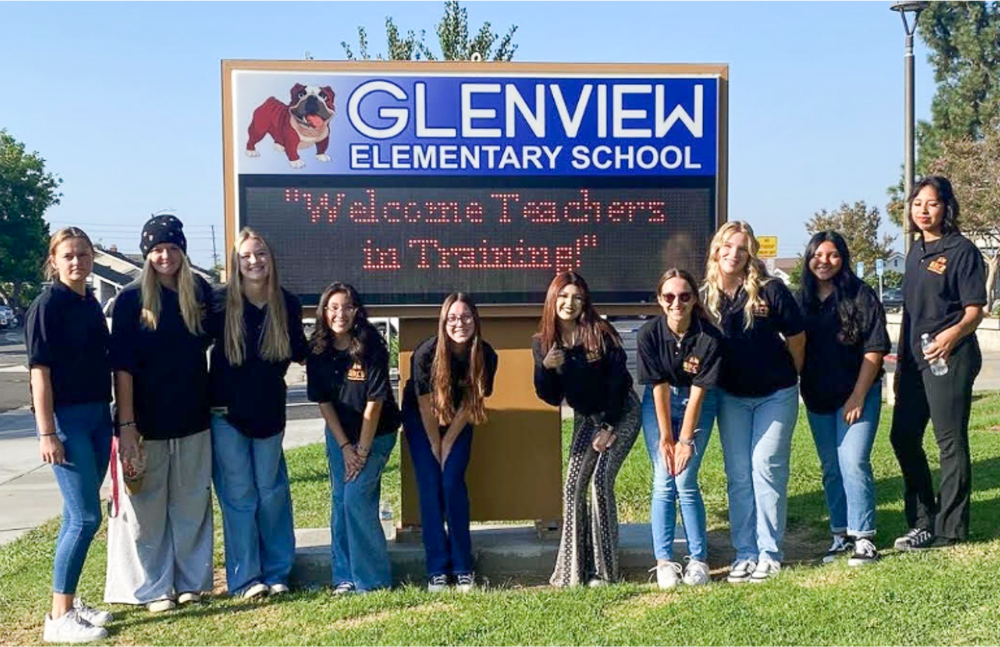 Esperanza High students at Glenview