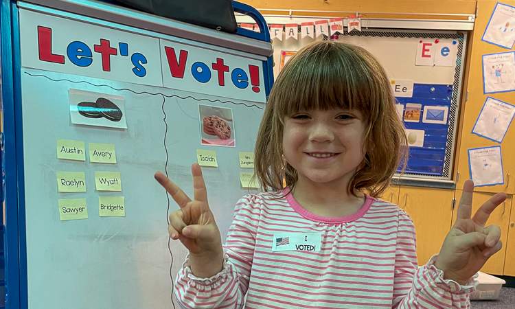 Van Buren students learning about voting.